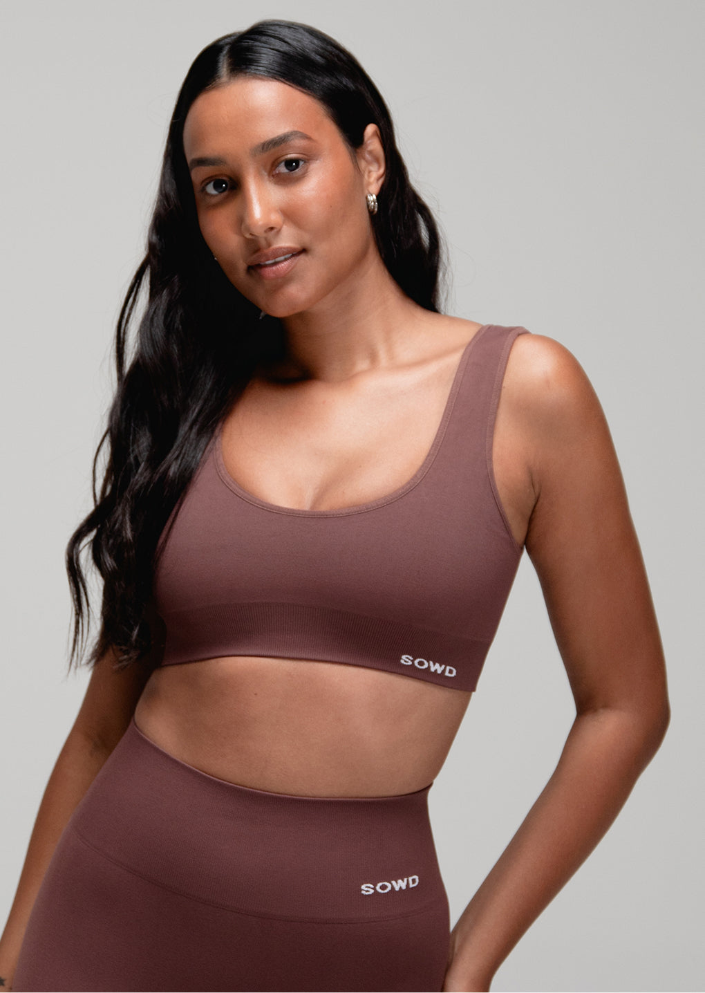 Top Ease Seamless Marrom