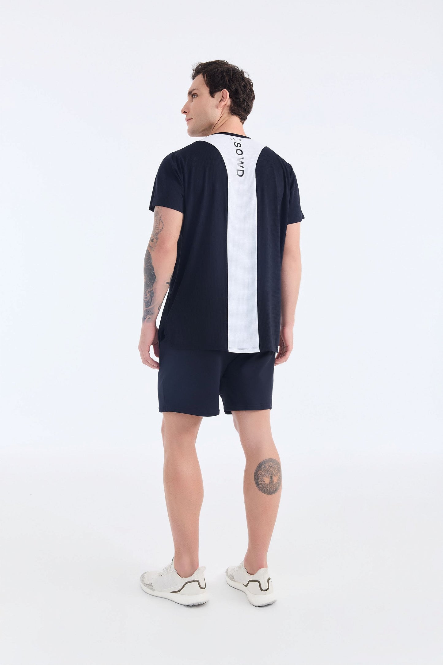 Camiseta Masculina Preto Com Costas Brancas