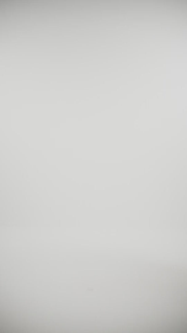 Blusa Cropped Ready Preto - SOWD — vídeo