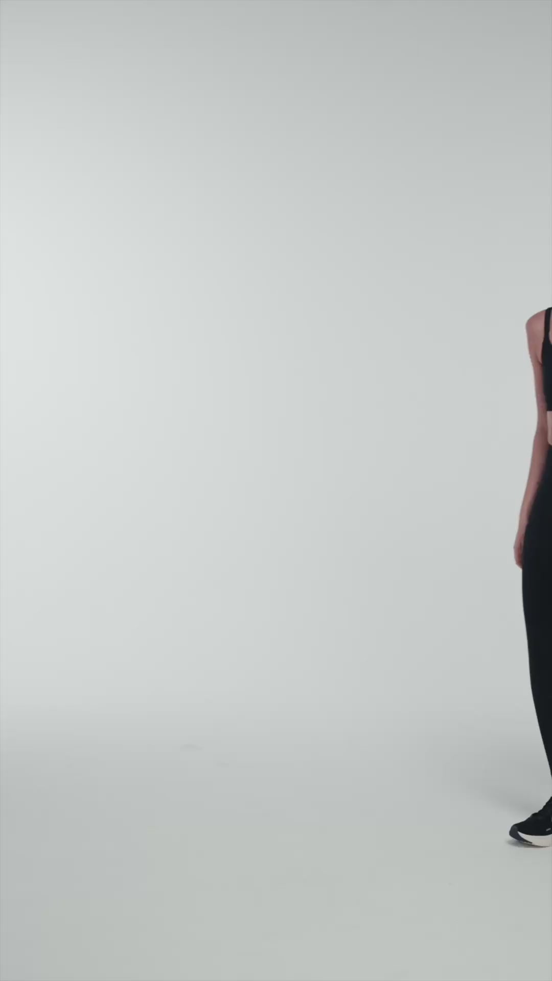Top Alças Finas Preto - SOWD — vídeo